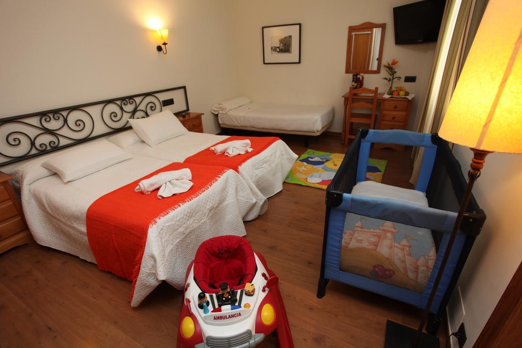 Hotel La Bodega Ciudad-Rodrigo Extérieur photo